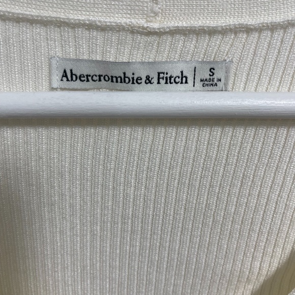 Abercrombie & Fitch - Long Sleeve button up ribbed cardigan V-neck - Size S - Picture 2 of 3